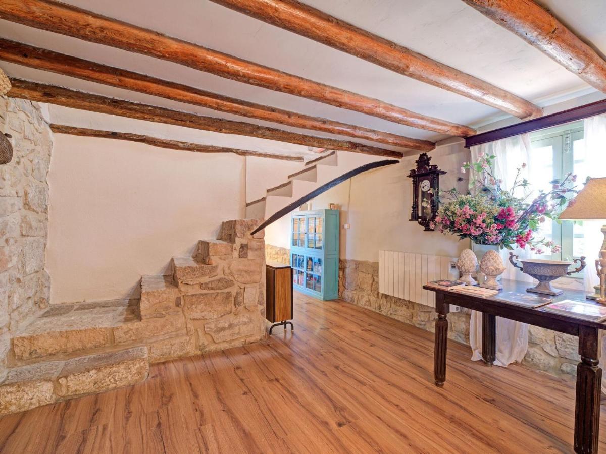Lively Holiday Home In Fraga With Private Pool Ngoại thất bức ảnh